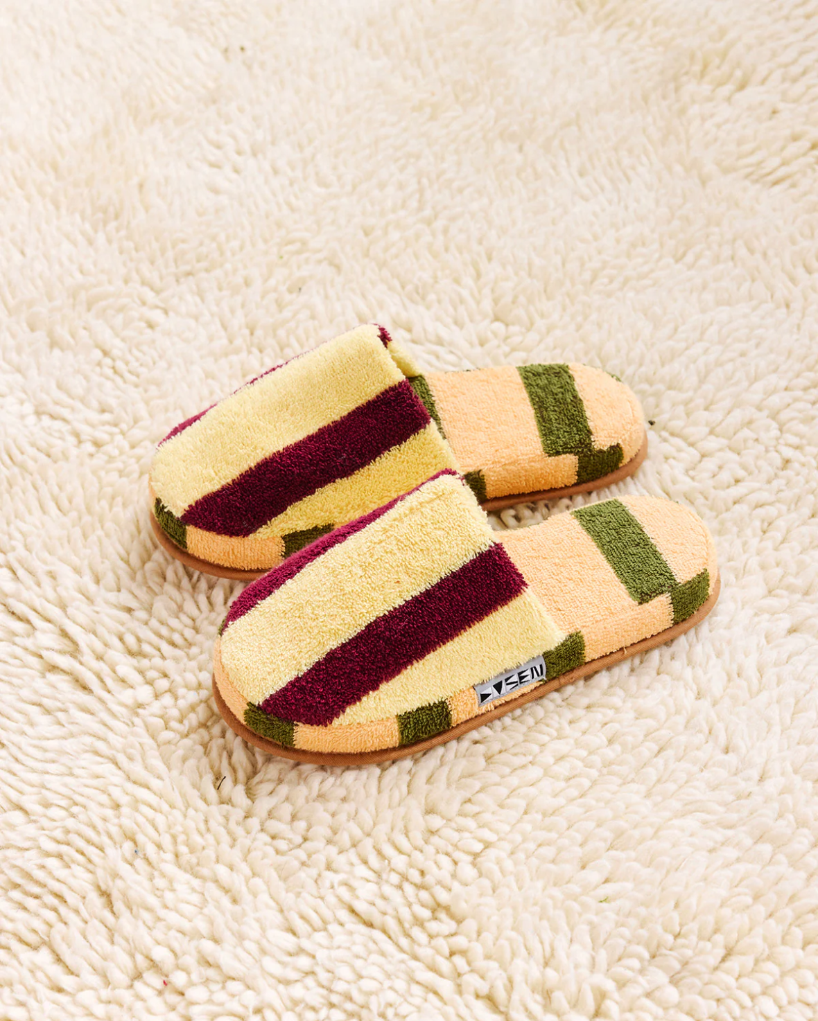 Dusen Dusen Slippers