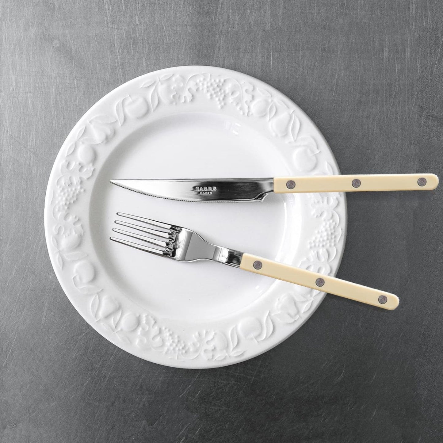Sabre Ivory Flatware