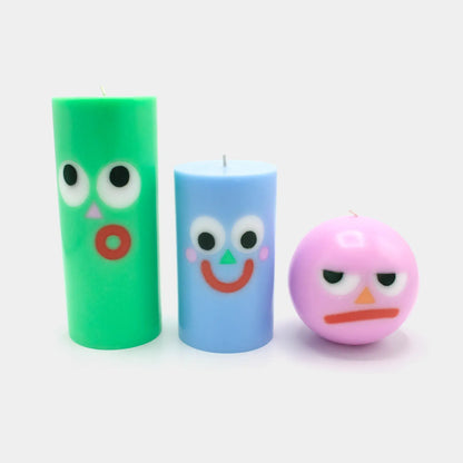 Moodz™ - Grumpy Round Face Candle, Pink, 50h