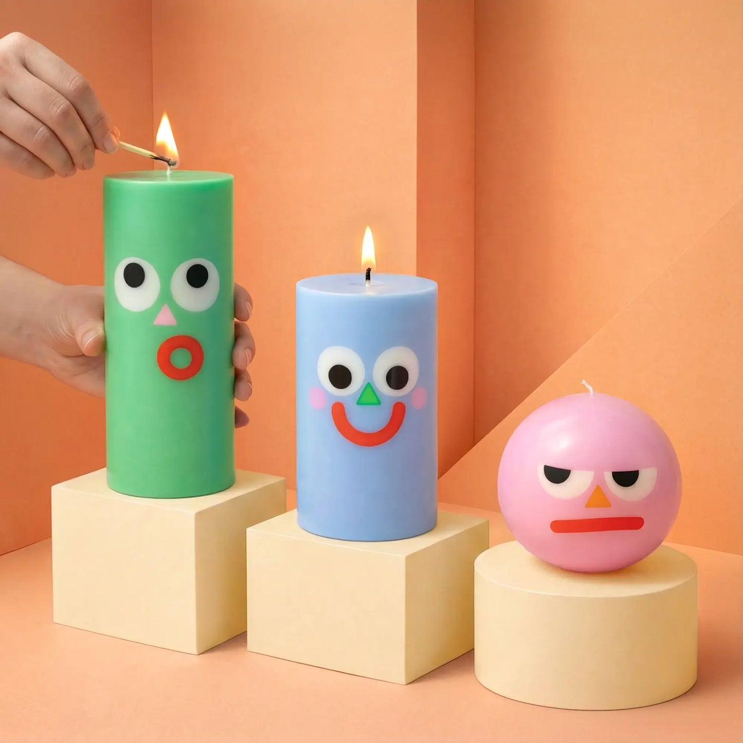 Moodz™ -  Happy Pillar Face Candle, Blue, 50h