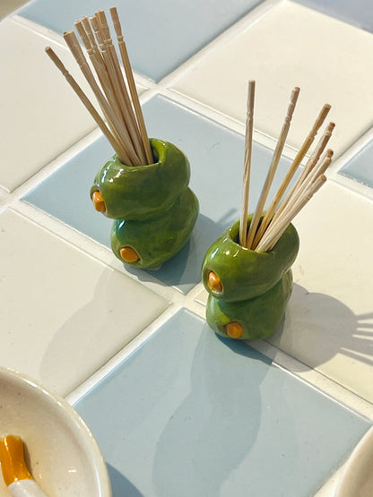 Olive Toothpick Holder