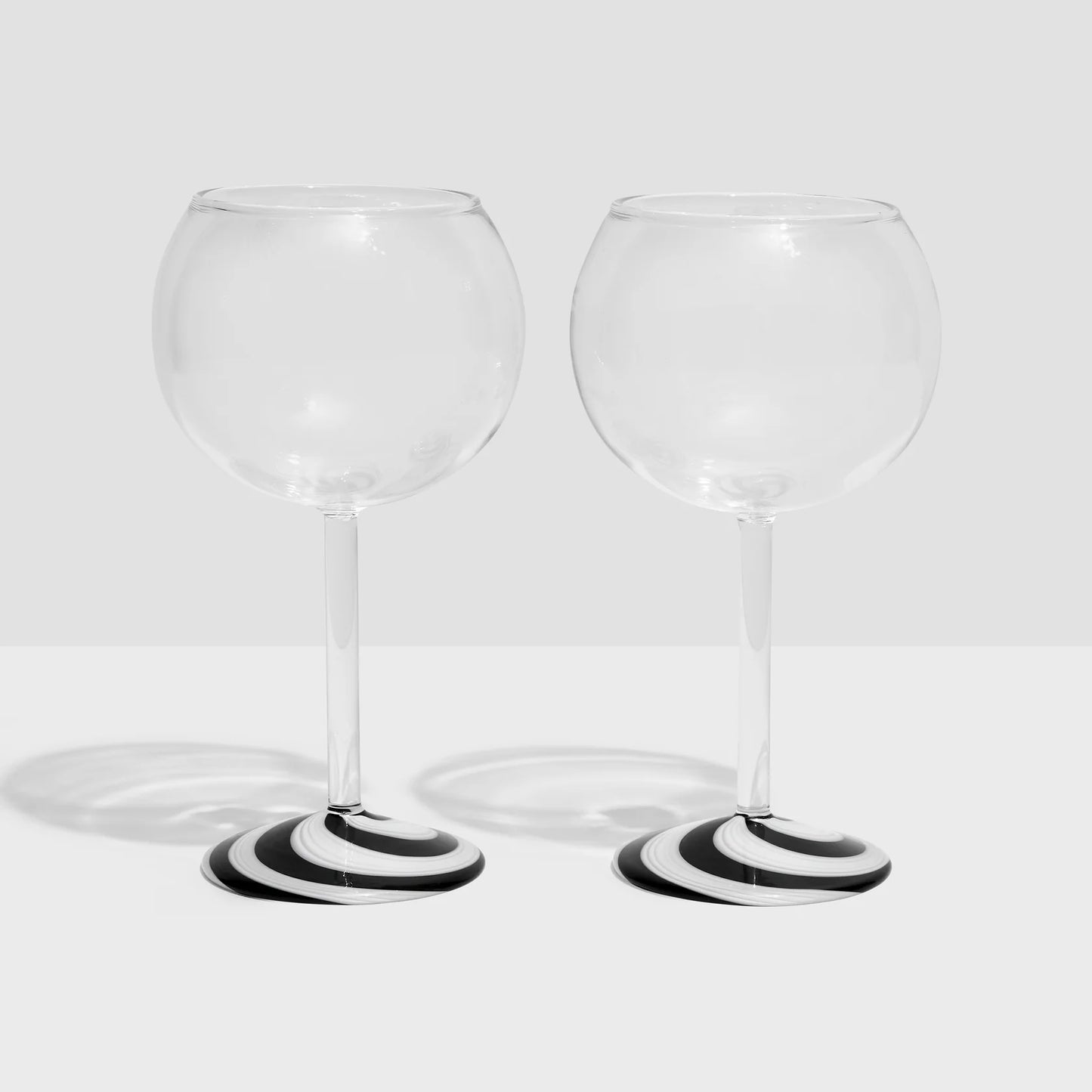 Swirl Wine Glass