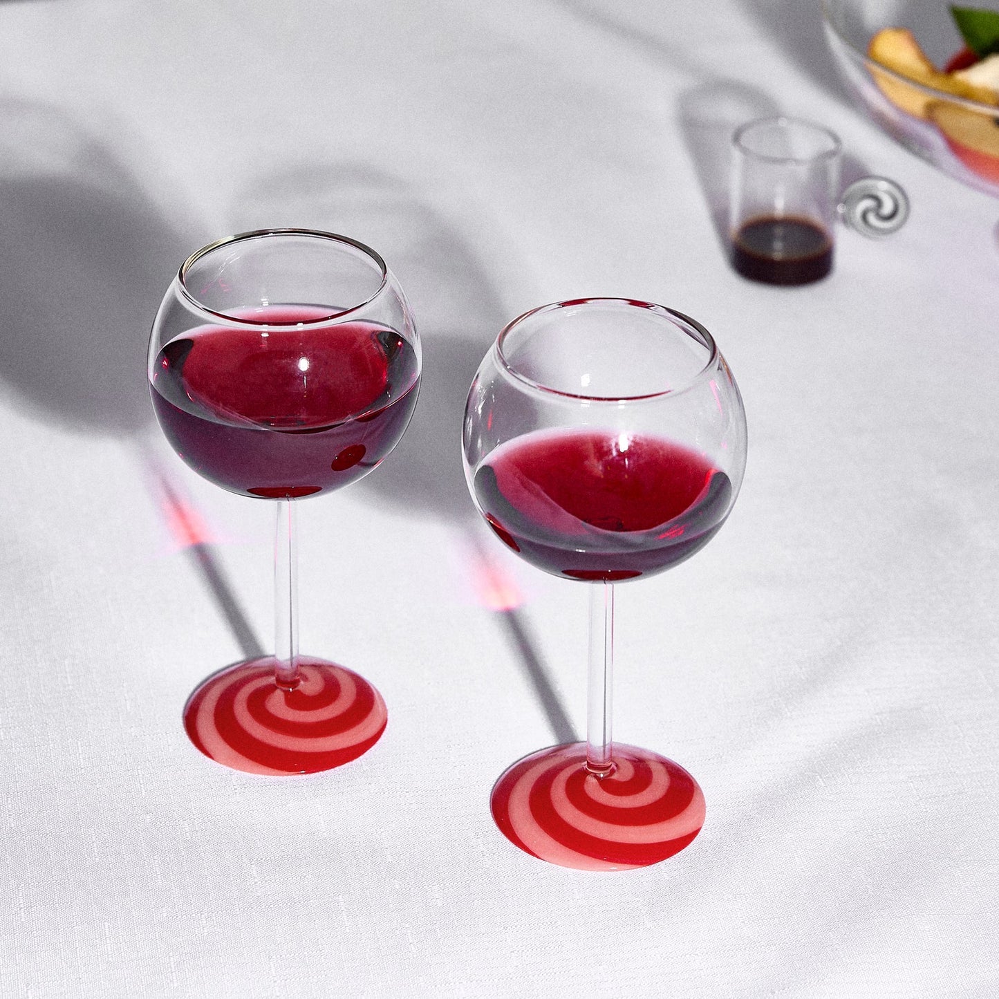 Swirl Wine Glass