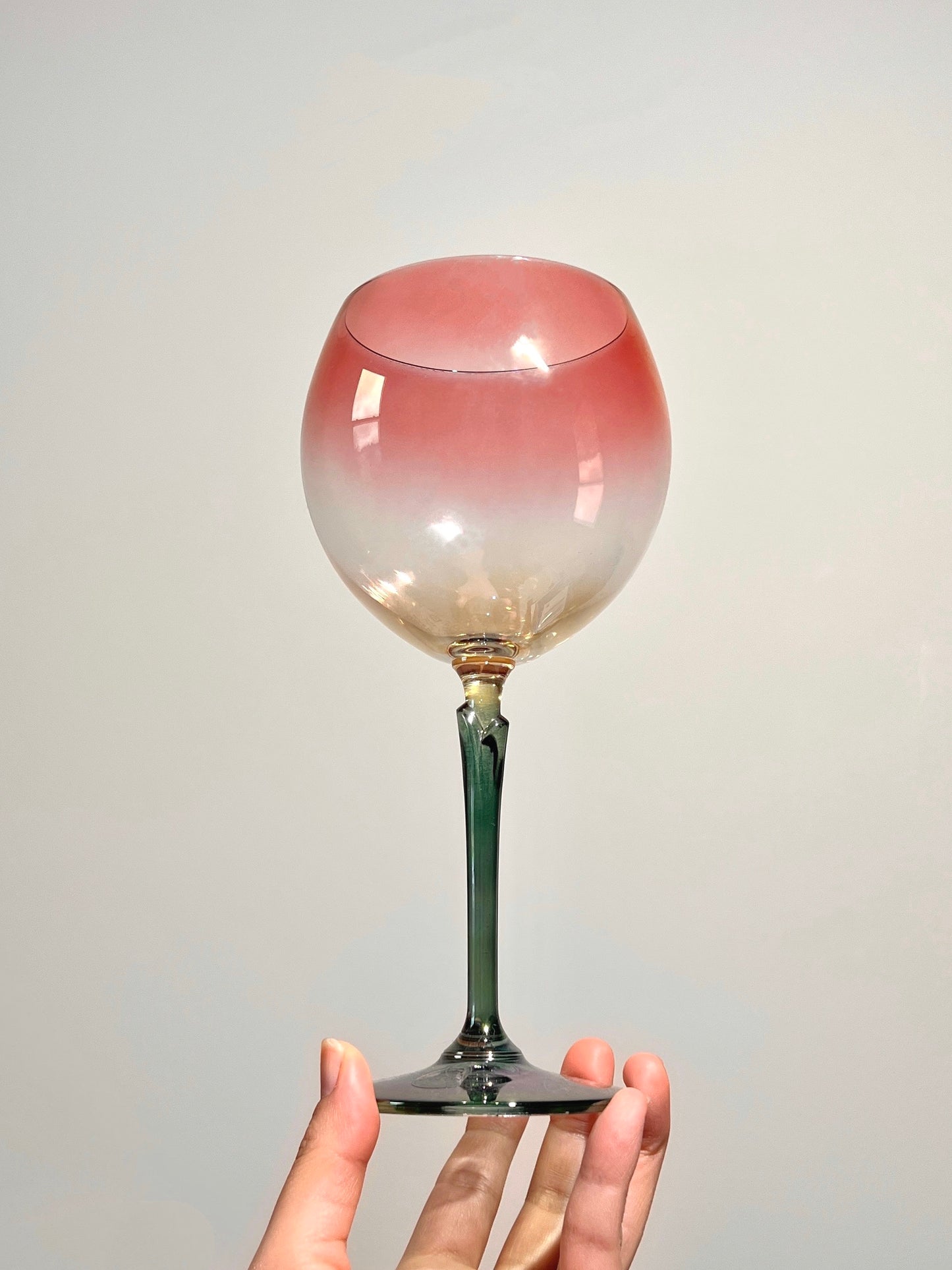 Vintage Sunset Iridescent Wine Glass