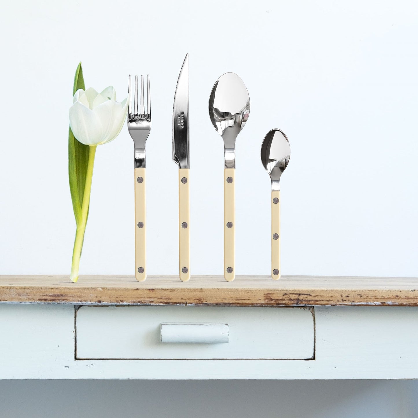 Sabre Ivory Flatware