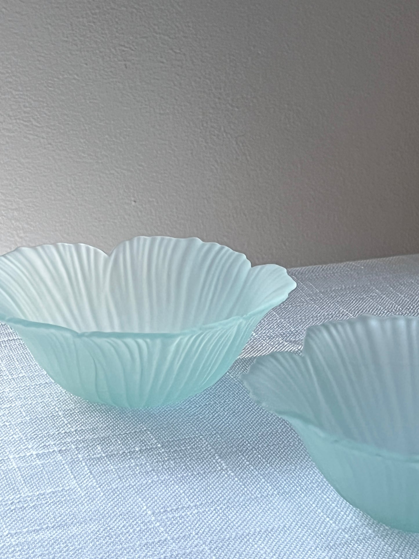 Vintage Frosted Flower Bowl