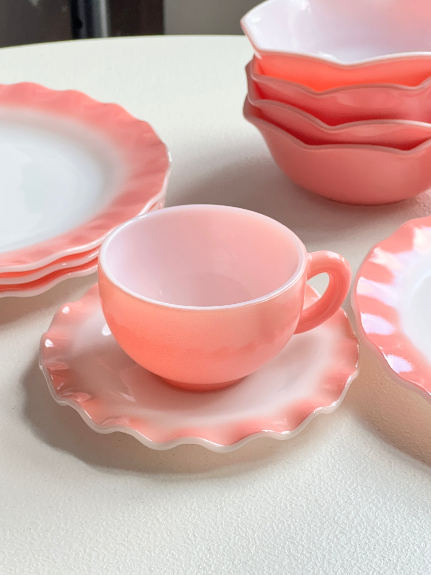 Vintage Pink Ripples Dinnerware