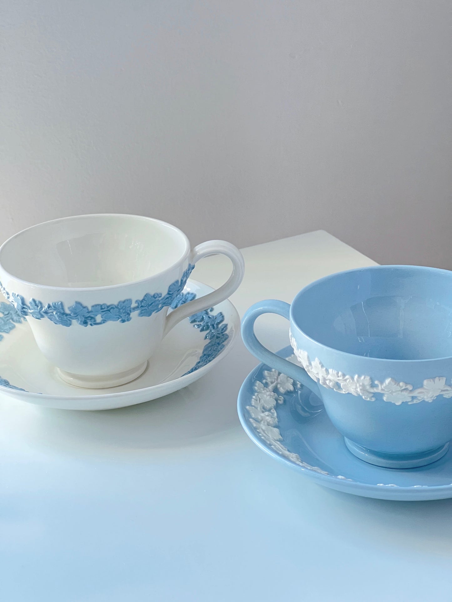 Vintage Embossed Blue&White Dinnerware