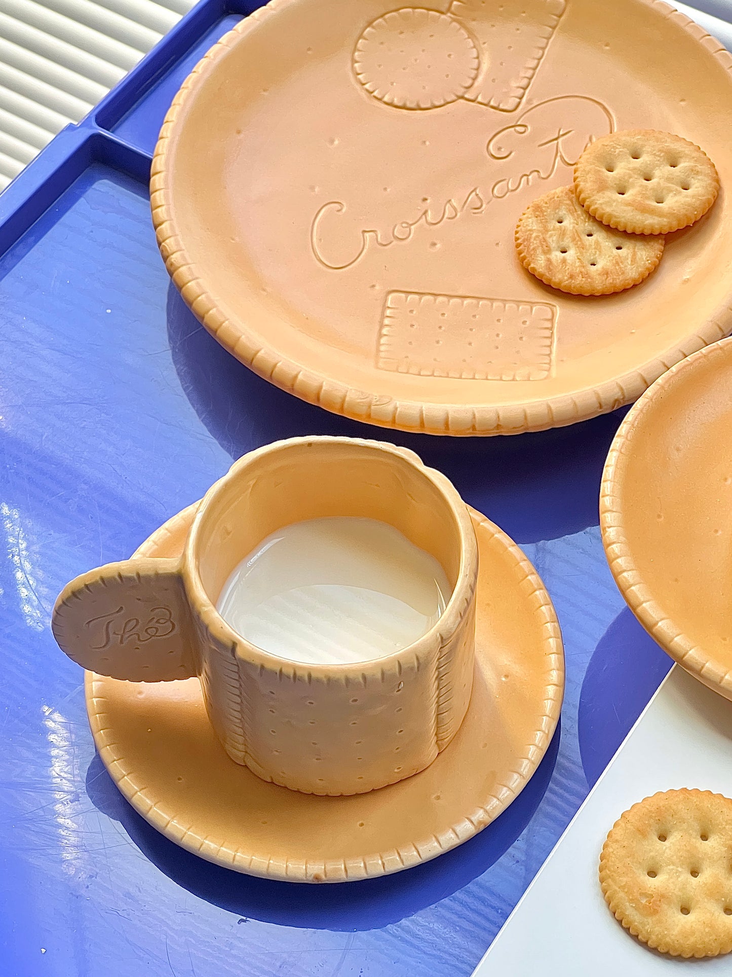 Vintage Cracker Dinnerware